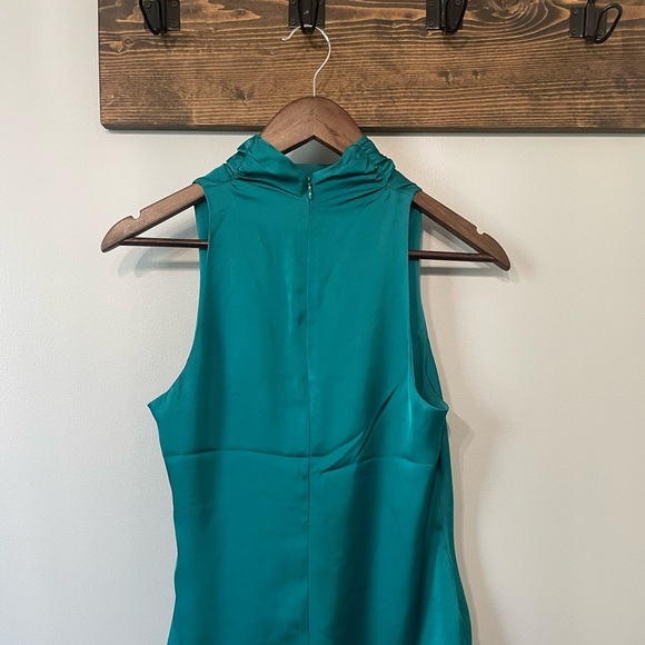 NWT Rachel Roy Green Satin Cowlneck Tank size XS - Picture 4 of 7